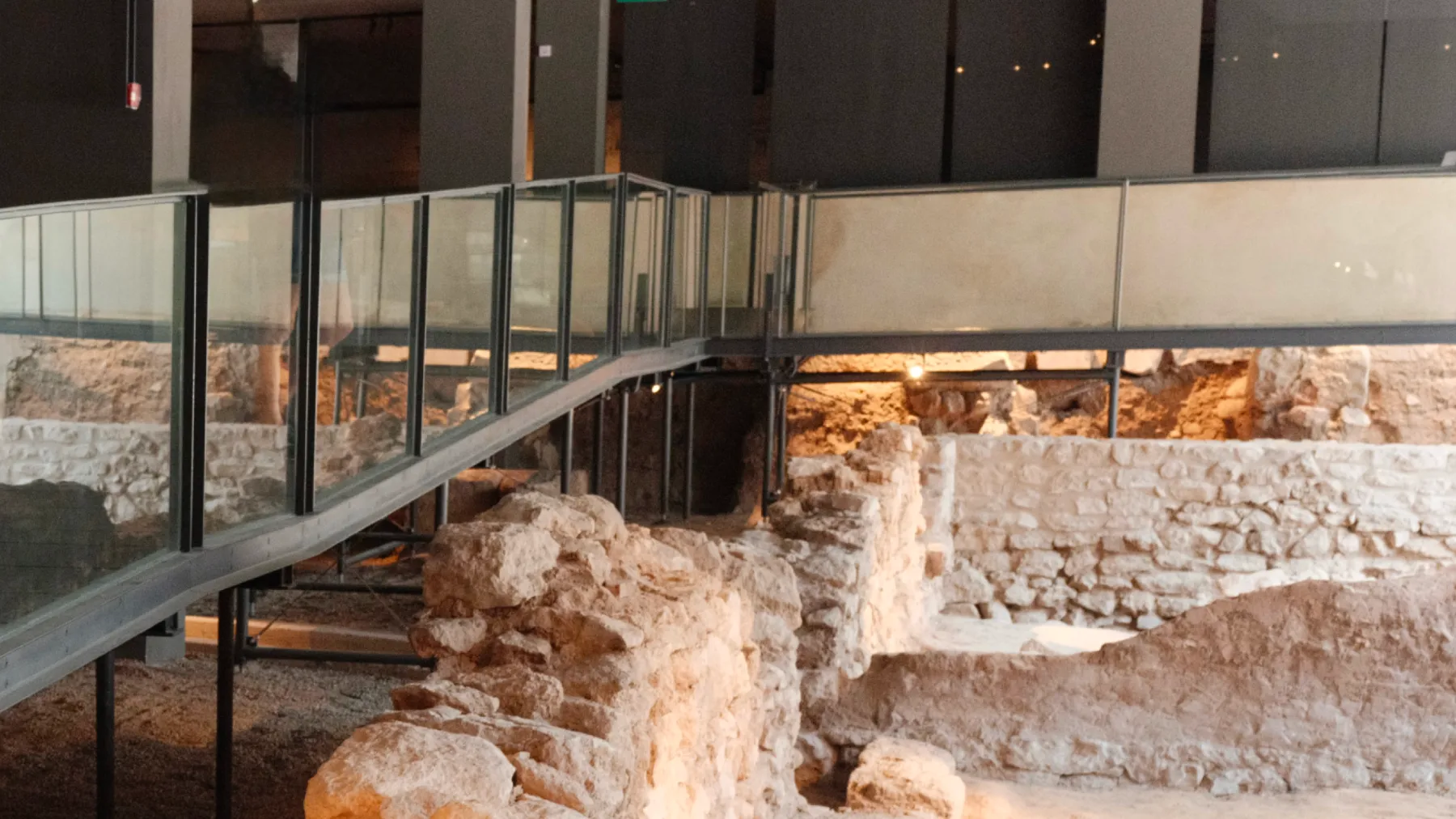 Picture 1. An underground museum in Valencia on the site of the old Roman Forum, with ramps that all visitors use, multimodal information, tactile models for everyone to explore, etcera.