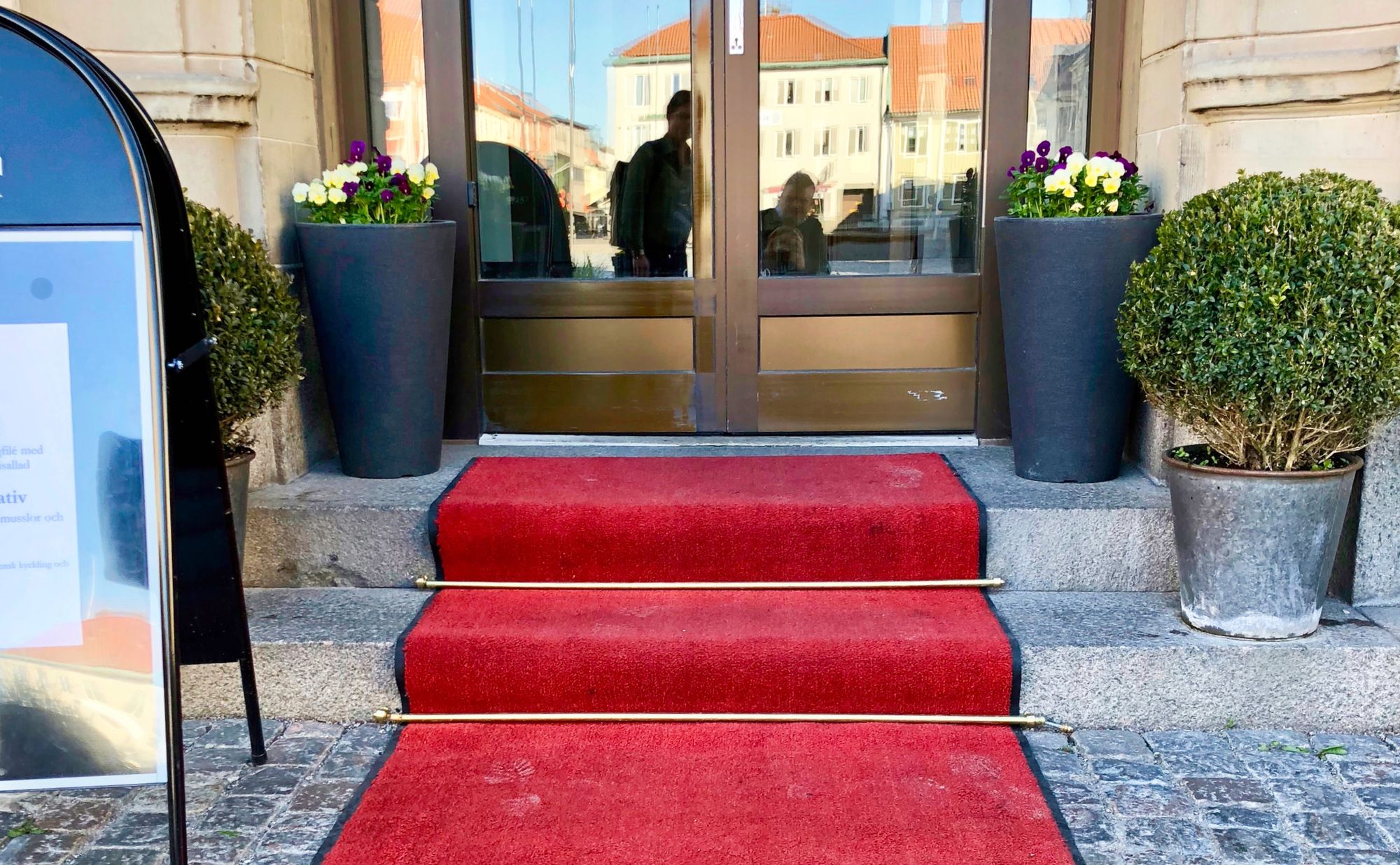 The entrance to Kalmar stadshotell.